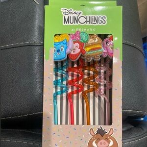 Disney munchlings stitch Minnie pumba set of 4 reusable curly straws